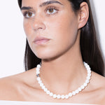 model wearing nacre collar