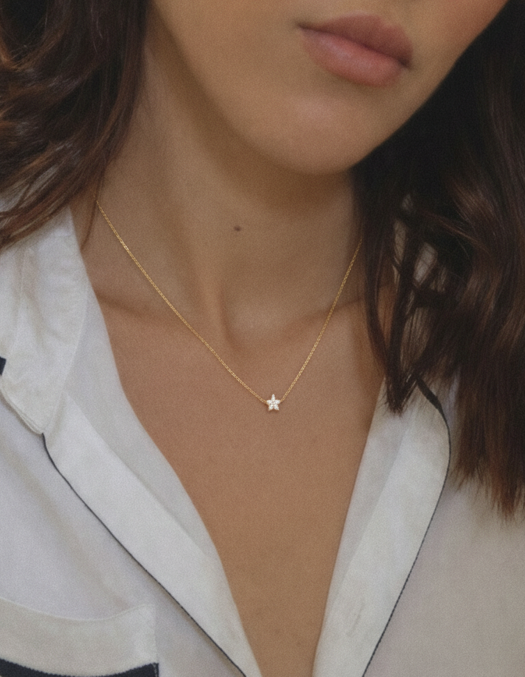 18k Solid Gold — Diamonds