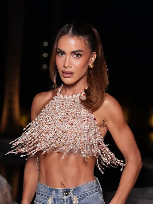 camila coelho with diana maxi gold