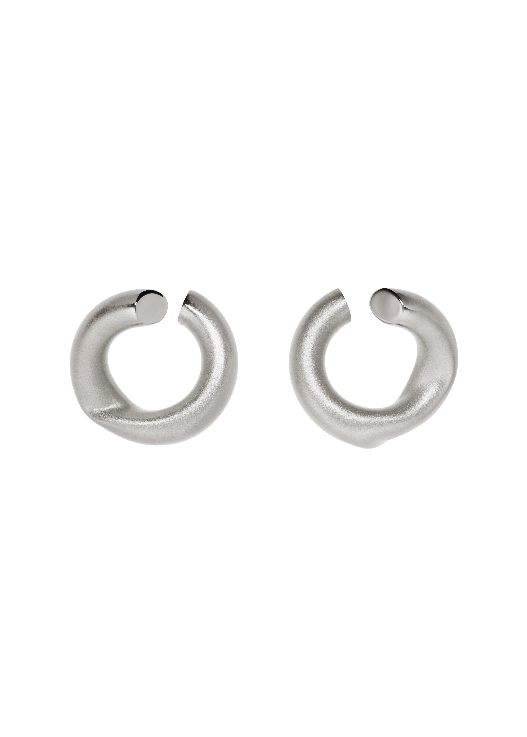 claudine earrings in silver