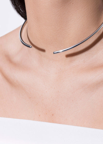 Arlo little choker choker