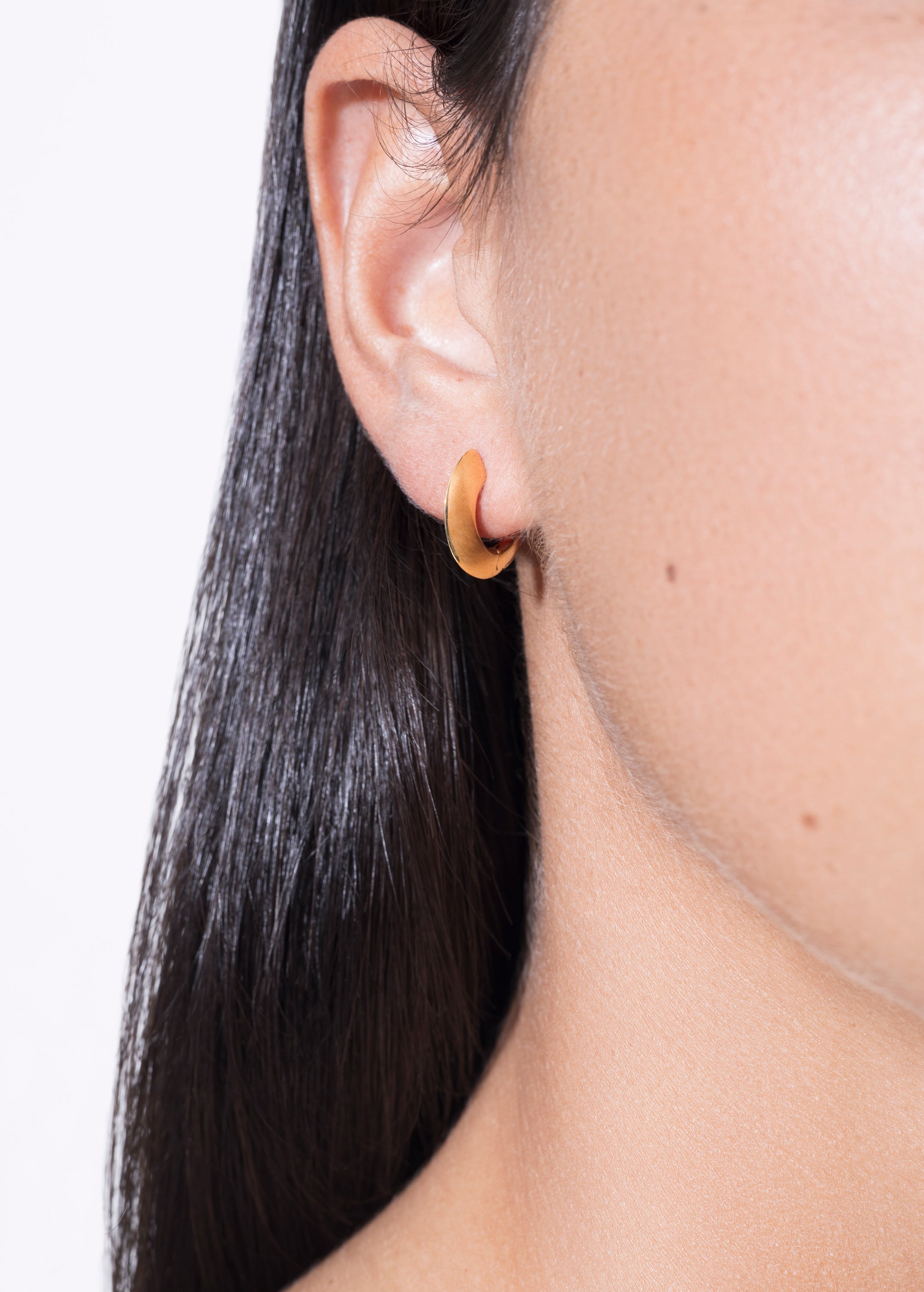 mini sarah polished earrings